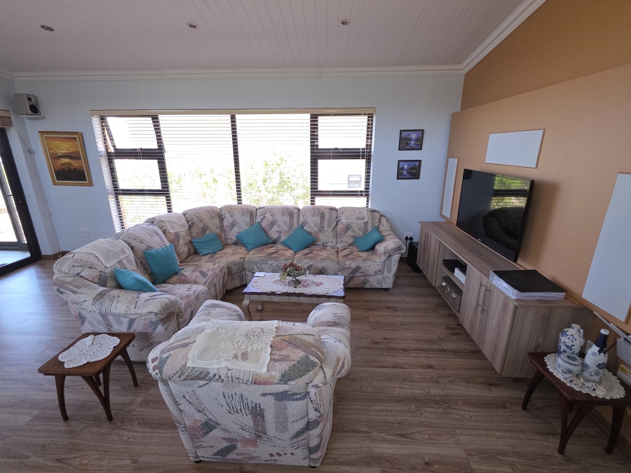3 Bedroom Property for Sale in Dana Bay Western Cape